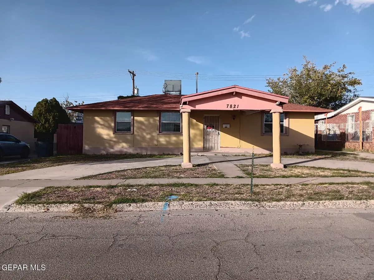 7821 Corozal, El Paso, TX 79915 - #1