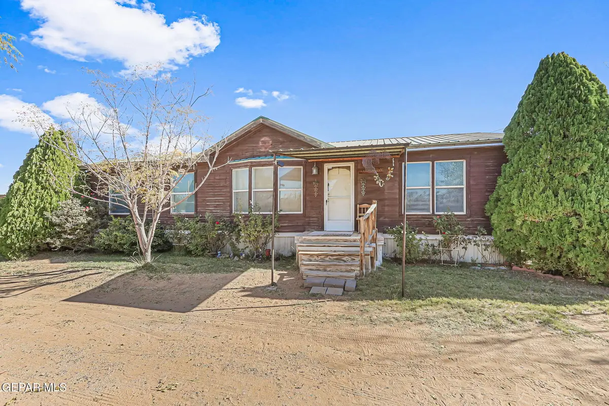 455 Escondido Street, Chaparral, NM 88081 - Image #1