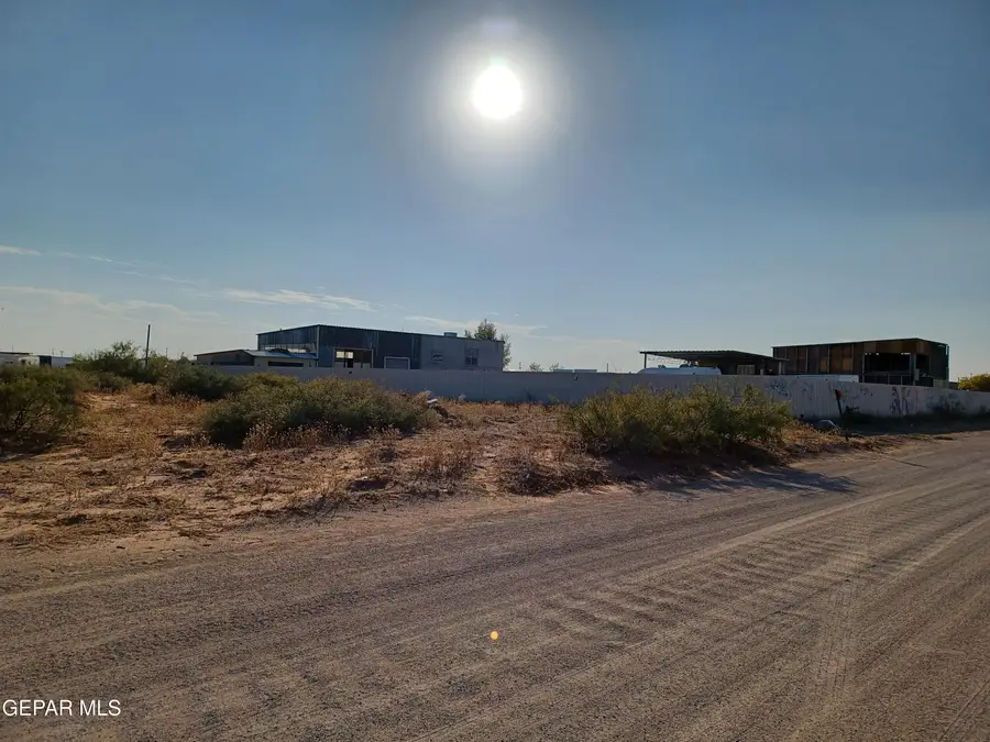 5265 Mascotte Street, El Paso, TX 79938 - Image #2