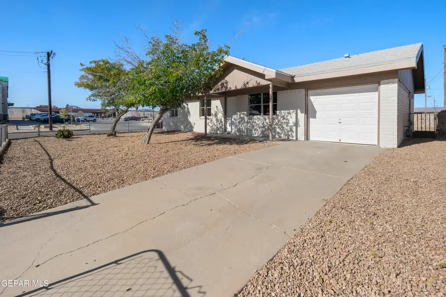 200 Romeria Drive, El Paso, TX 79907 - #3