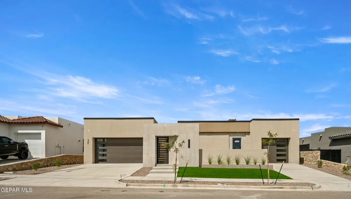 321 Blue Valley Drive, El Paso, TX 79928 - #1