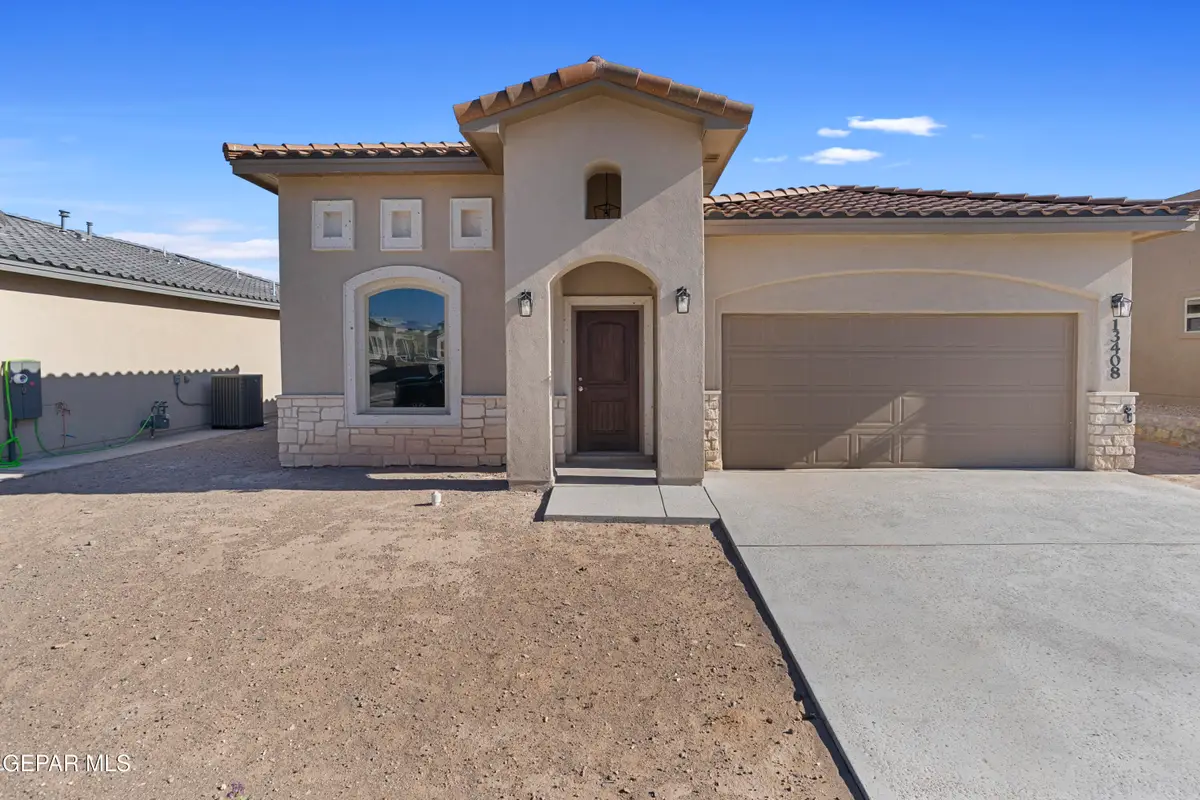 7421 Norte Portugal Lane, El Paso, TX 79934 - Image #1