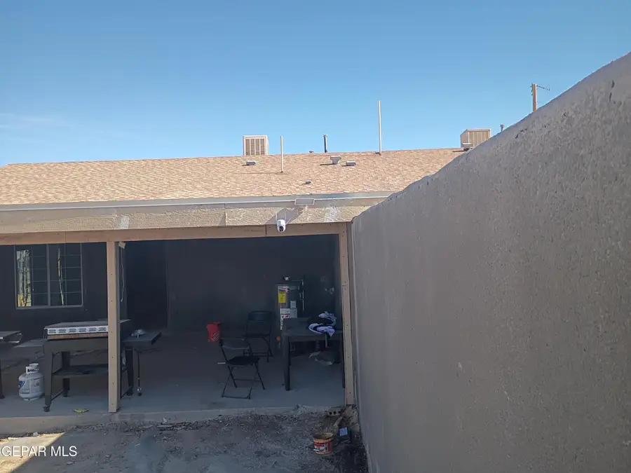 660 Wake Forest Lane, El Paso, TX 79928 - #3