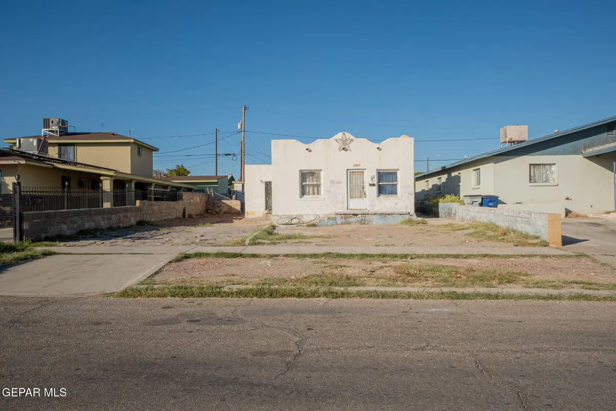 3327 Mobile Avenue, El Paso, TX 79930 - Image #1