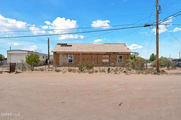 725 Ingham Street, Horizon City, TX 79928