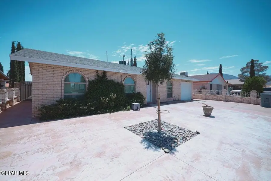 10713 Eagle Pass Lane, El Paso, TX 79924 - Image #2