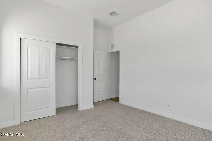 1112 Steel Hill Avenue, Santa Teresa, NM 88008 - Image #3