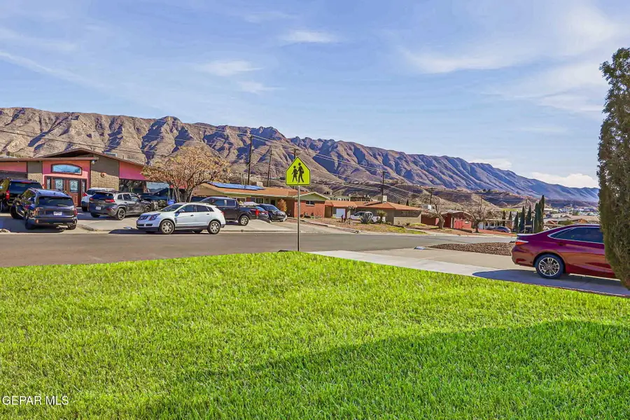 5847 Beaumont Place, El Paso, TX 79912 - Image #2