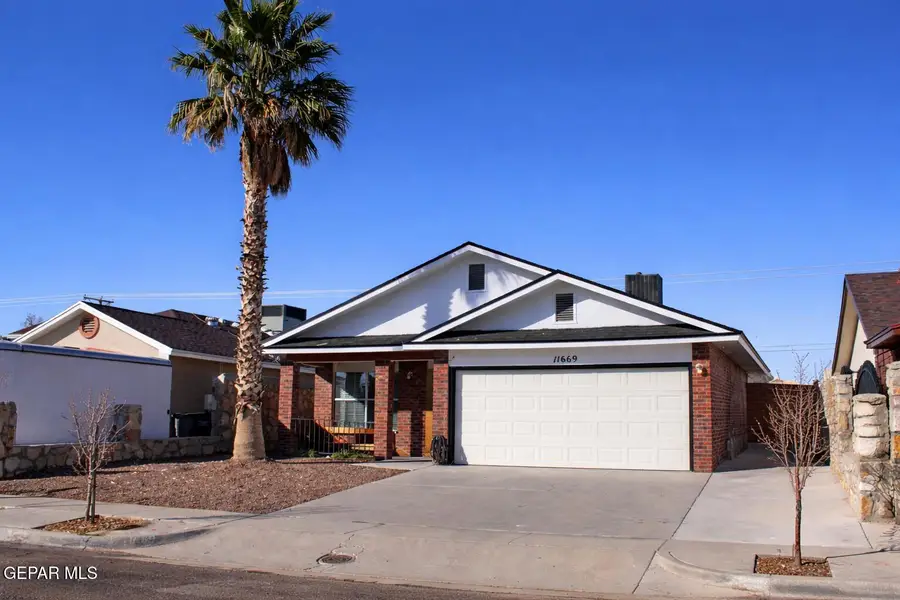 11669 Gypsum Hills Circle, El Paso, TX 79936 - Image #2
