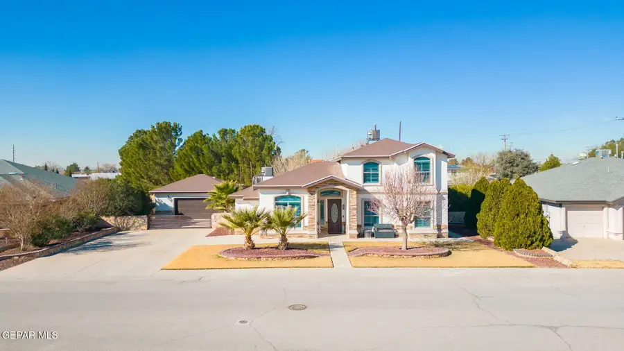 502 Estancia Clara Lane, Socorro, TX 79927 - Image #2