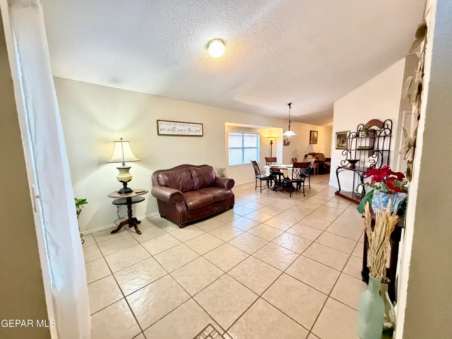 839 Sun City Park Ct Court, El Paso, TX 79932 - #2