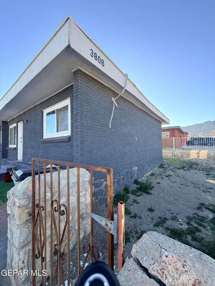 3808 Hayes Avenue, El Paso, TX 79930 - Image #2
