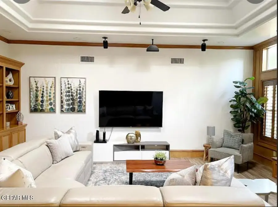 6353 Franklin Red Drive, El Paso, TX 79912 - Image #3