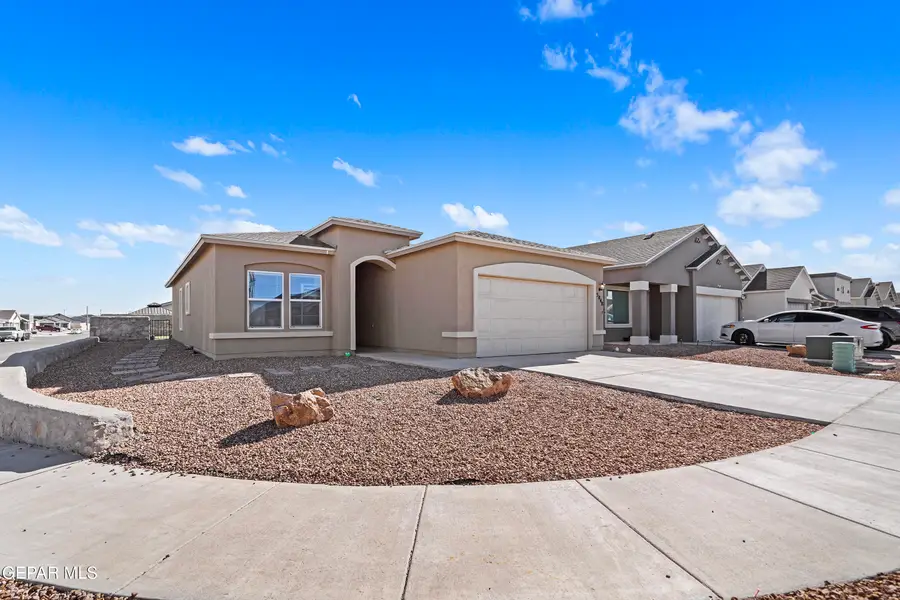 5048 Margarita Talamantes, El Paso, TX 79938 - Image #2