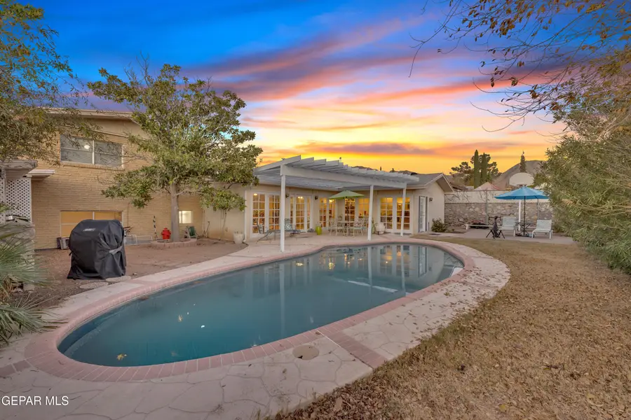 6704 Paseo Redondo Avenue, El Paso, TX 79912 - Image #2