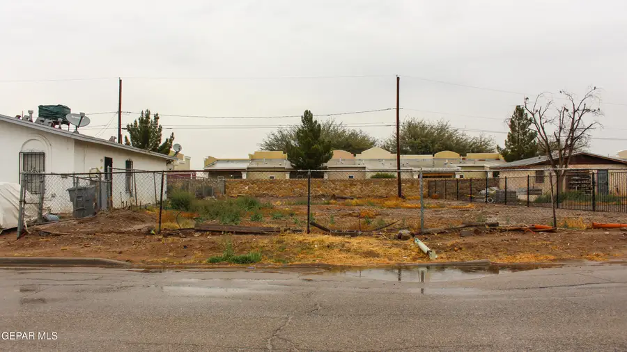 8529 Victor Lane, El Paso, TX 79907 - Image #2