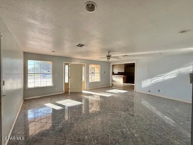 625 Fray Vargas Court, Socorro, TX 79927 - Image #2