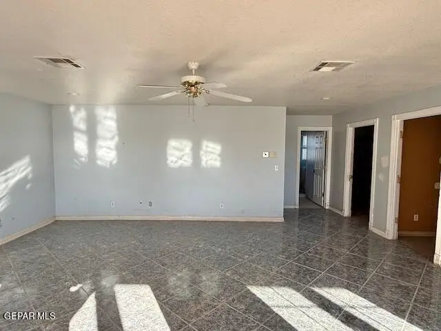 625 Fray Vargas Court, Socorro, TX 79927 - Image #3