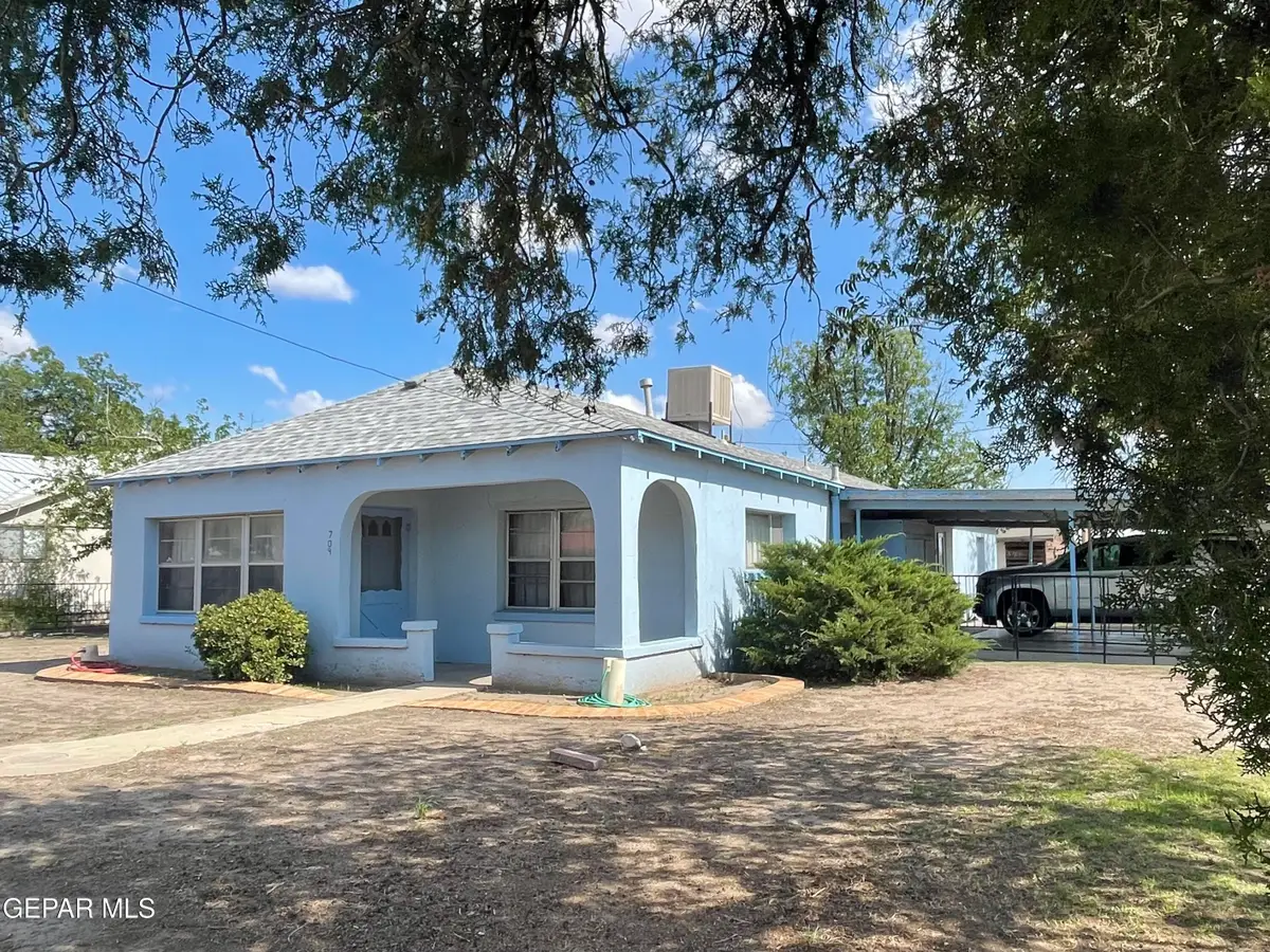 709 W Waco Street W, Waco, TX 99999 - #1