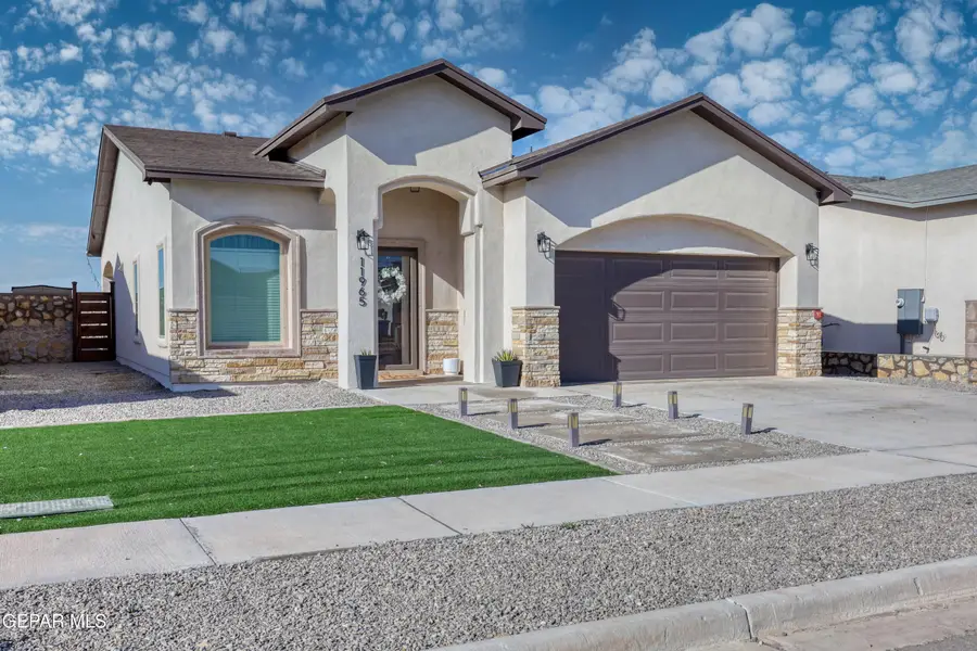 11965 Medalla Street, Socorro, TX 79927 - Image #3