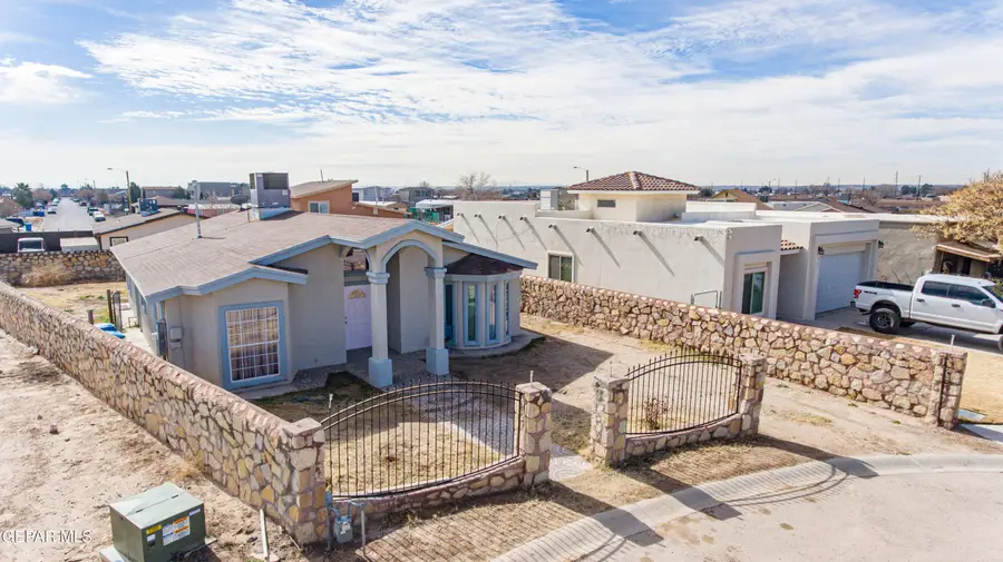 308 Hacienda Escondida, San Elizario, TX 79849 - Image #3