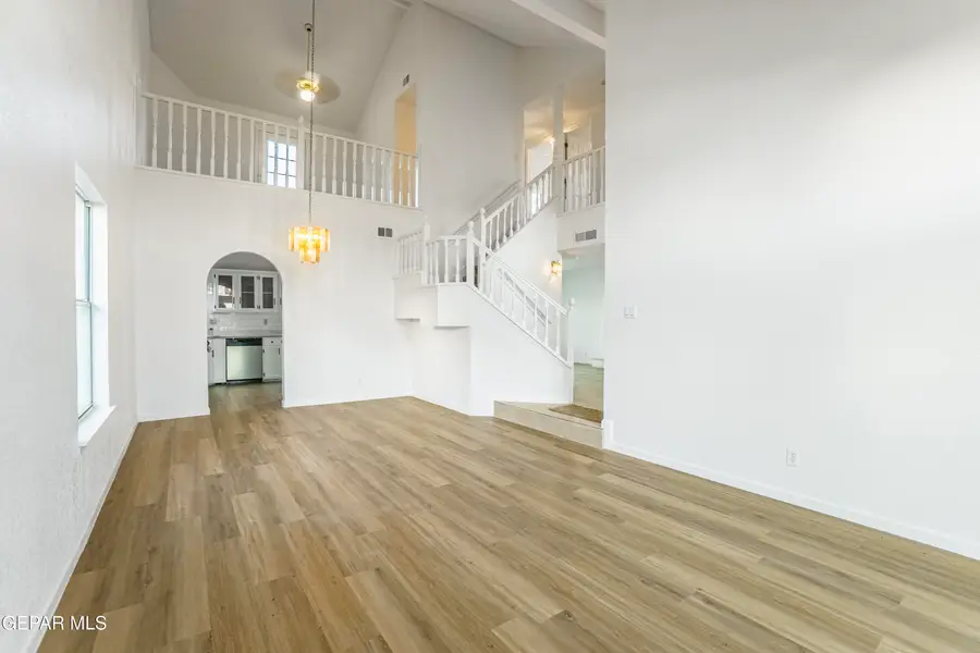 4373 Loma De Luna Drive, El Paso, TX 79934 - Image #3