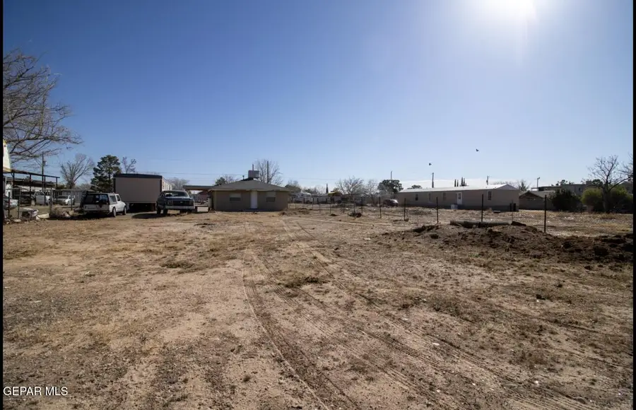 841 Agua Clara, Agua Dulce, TX 79928 - #3