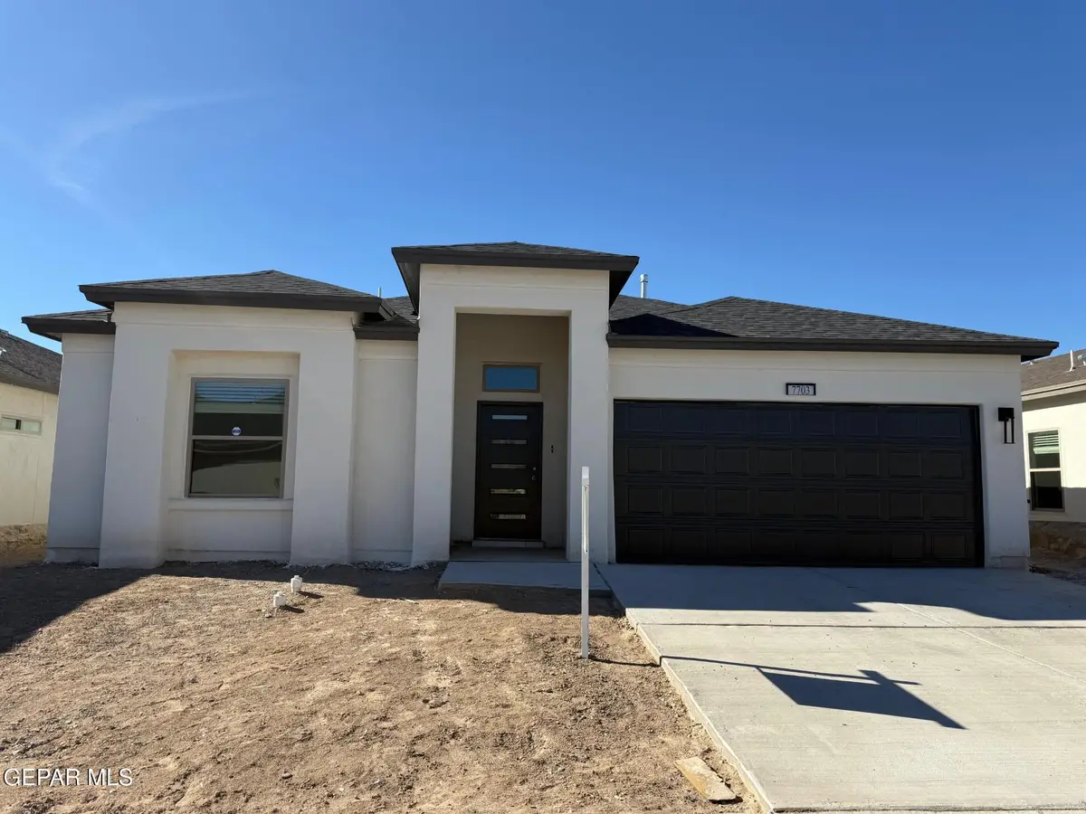 7703 California Stage Street, Vinton, TX 79821 - #1