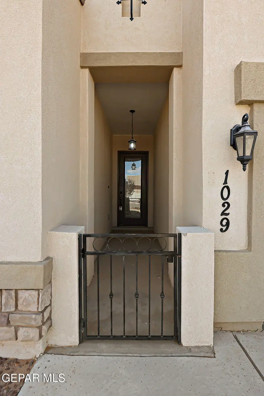 1029 Shields Street, Horizon City, TX 79928 - #2