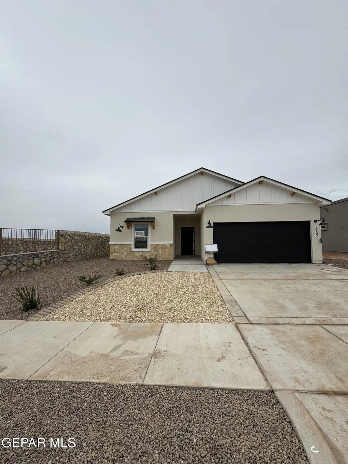 3933 Peak Place, El Paso, TX 79938 - Image #1