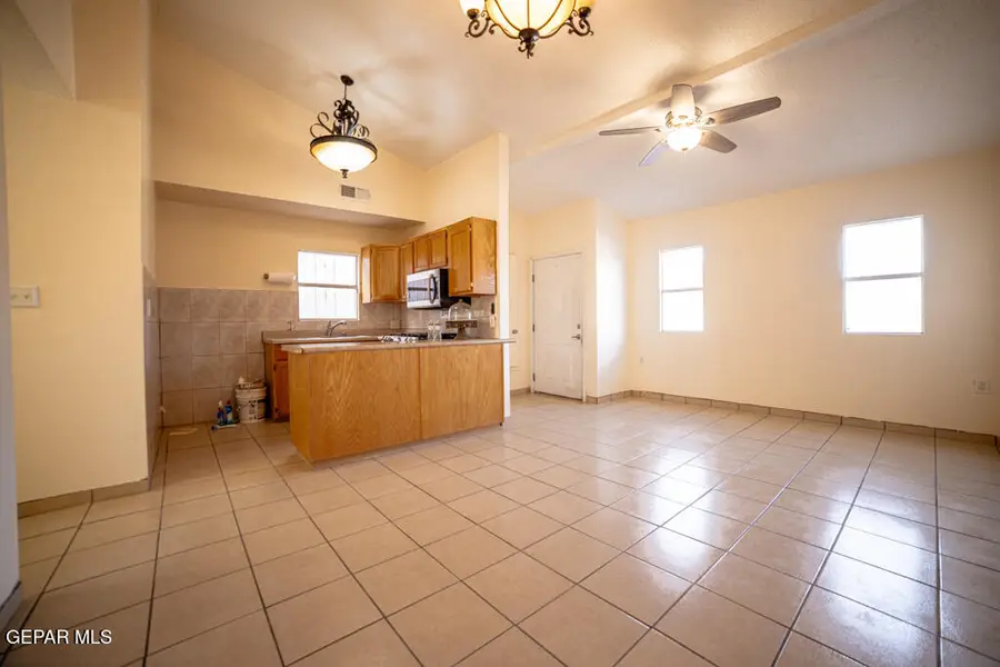 3601 Waterspring Way, El Paso, TX 79936 - Image #2