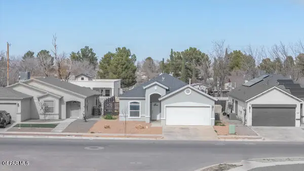 401 Plateau Drive, Socorro, TX 79927