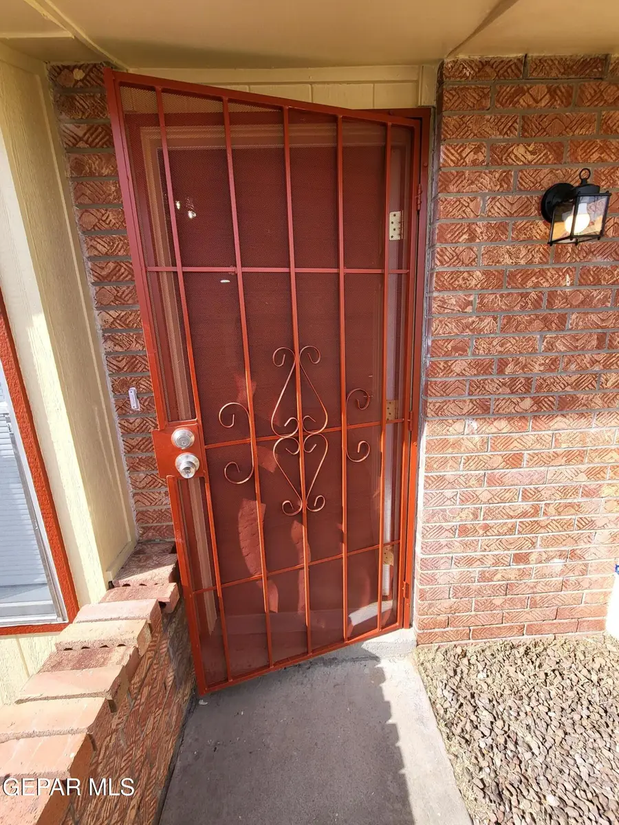 6044 Bridalveil Drive, El Paso, TX 79924 - Image #3