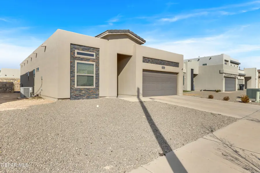 13611 Hazlewood Street, El Paso, TX 79928 - Image #2