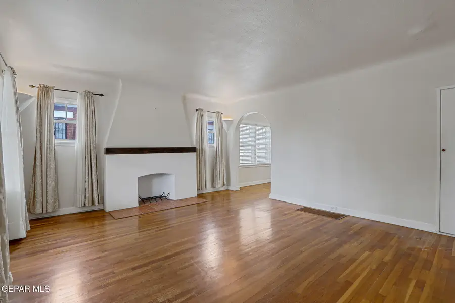 4308 Oxford Avenue, El Paso, TX 79903 - Image #3