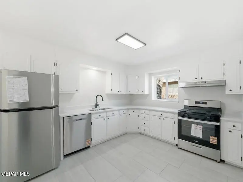 143 Courchesne Road, El Paso, TX 79922 - Image #2