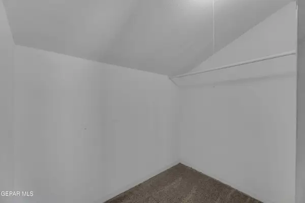 10935 Yogi Berra Drive, El Paso, TX 79934