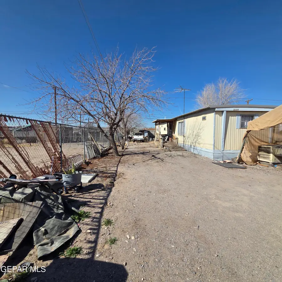 8809 Kingsway Drive, Canutillo, TX 79835 - #3