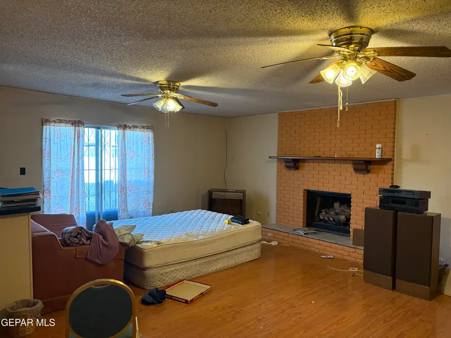 424 Pecos Street, El Paso, TX 79902 - Image #2