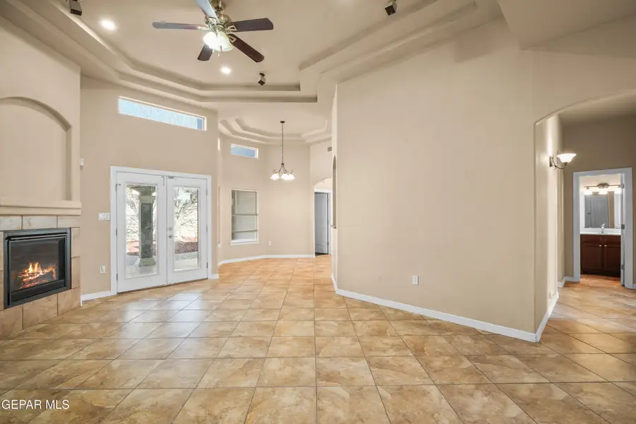 14737 Cactus Ridge Lane, Horizon City, TX 79928 - Image #3