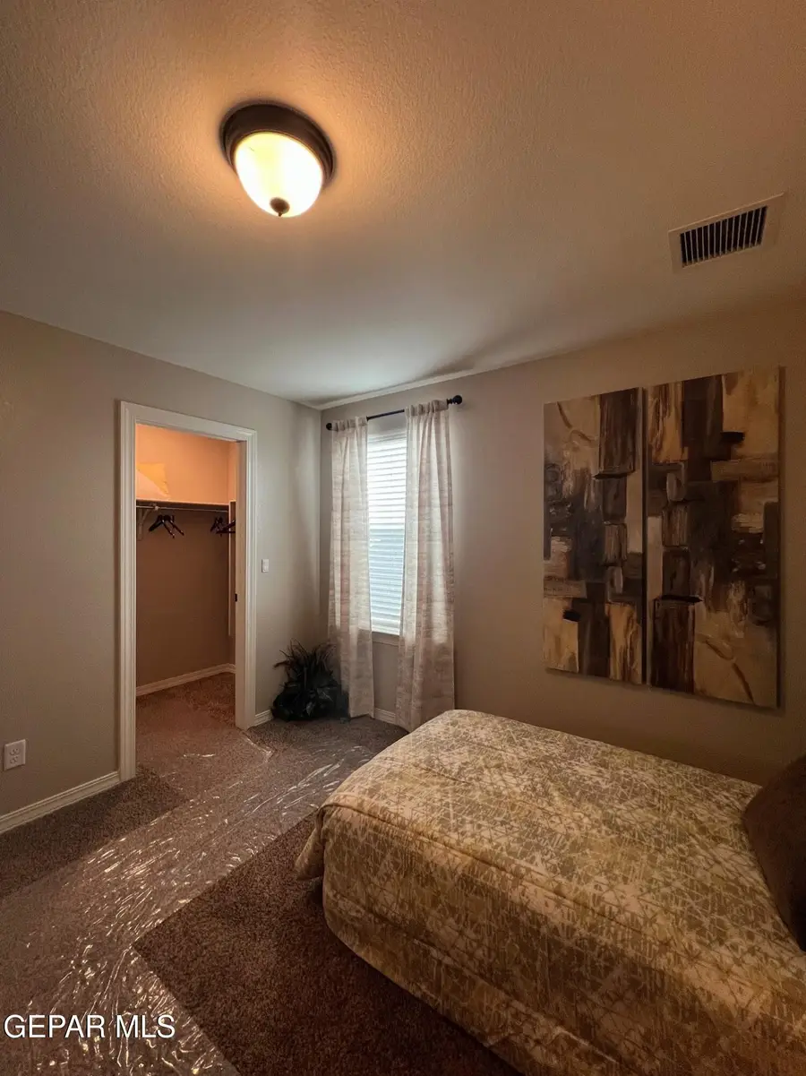 10701 Michael Irvin Street, El Paso, TX 79924 - Image #3