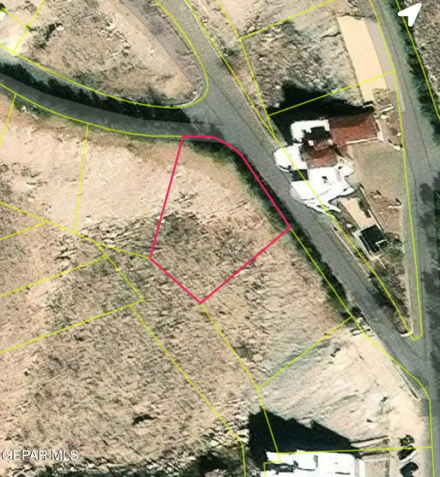 13 Apache Crest Drive, El Paso, TX 79902 - Image #3