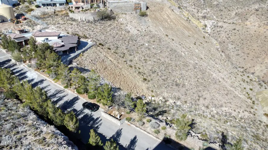40 Sierra Crest Drive, El Paso, TX 79902 - Image #2