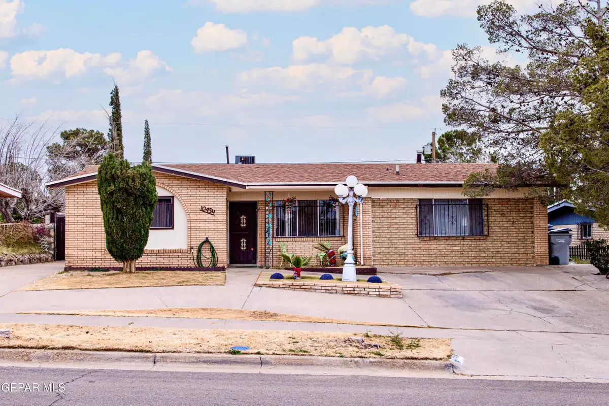 10454 Tomwood Avenue, El Paso, TX 79925 - #1