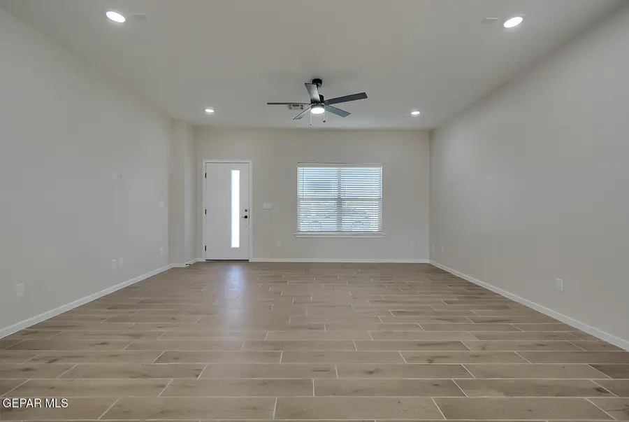 9915 Marisable Place, Socorro, TX 79927 - Image #2