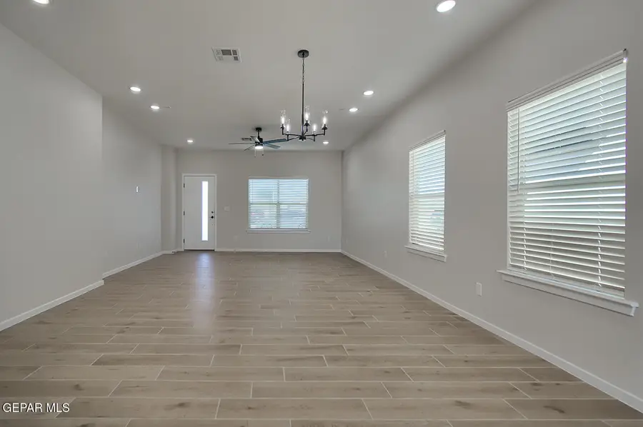 9915 Marisable Place, Socorro, TX 79927 - Image #3