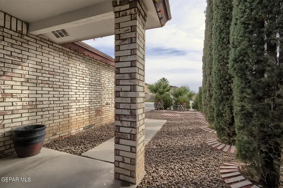 12321 Tierra Laguna Drive, El Paso, TX 79938 - Image #2