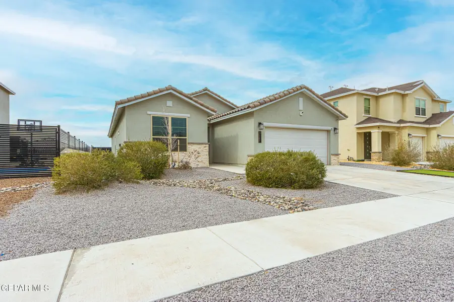 2387 Enchanted Crown Lane, El Paso, TX 79911 - #3