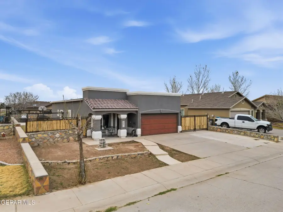 221 Flor Eucharis Drive, Socorro, TX 79927 - #3