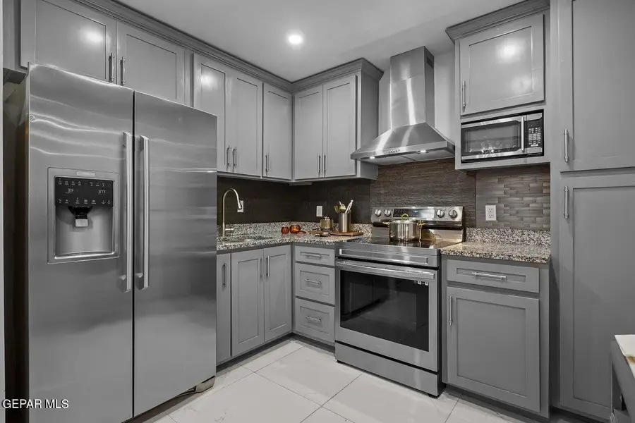 4800 N Stanton Street #55, El Paso, TX 79902 - #2